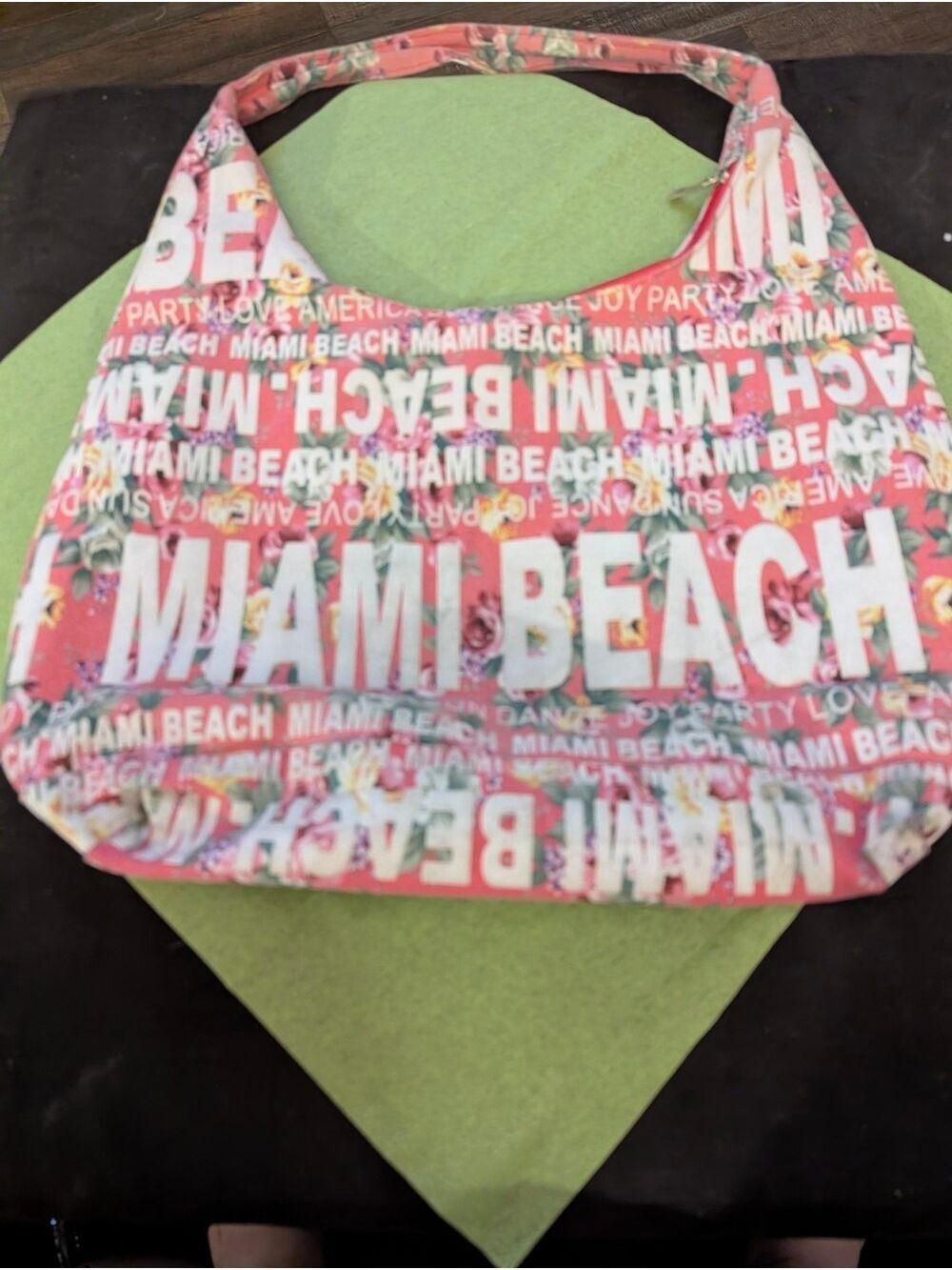 Robin Ruth- Miami Beach Hobo Style tote purse ( pink)